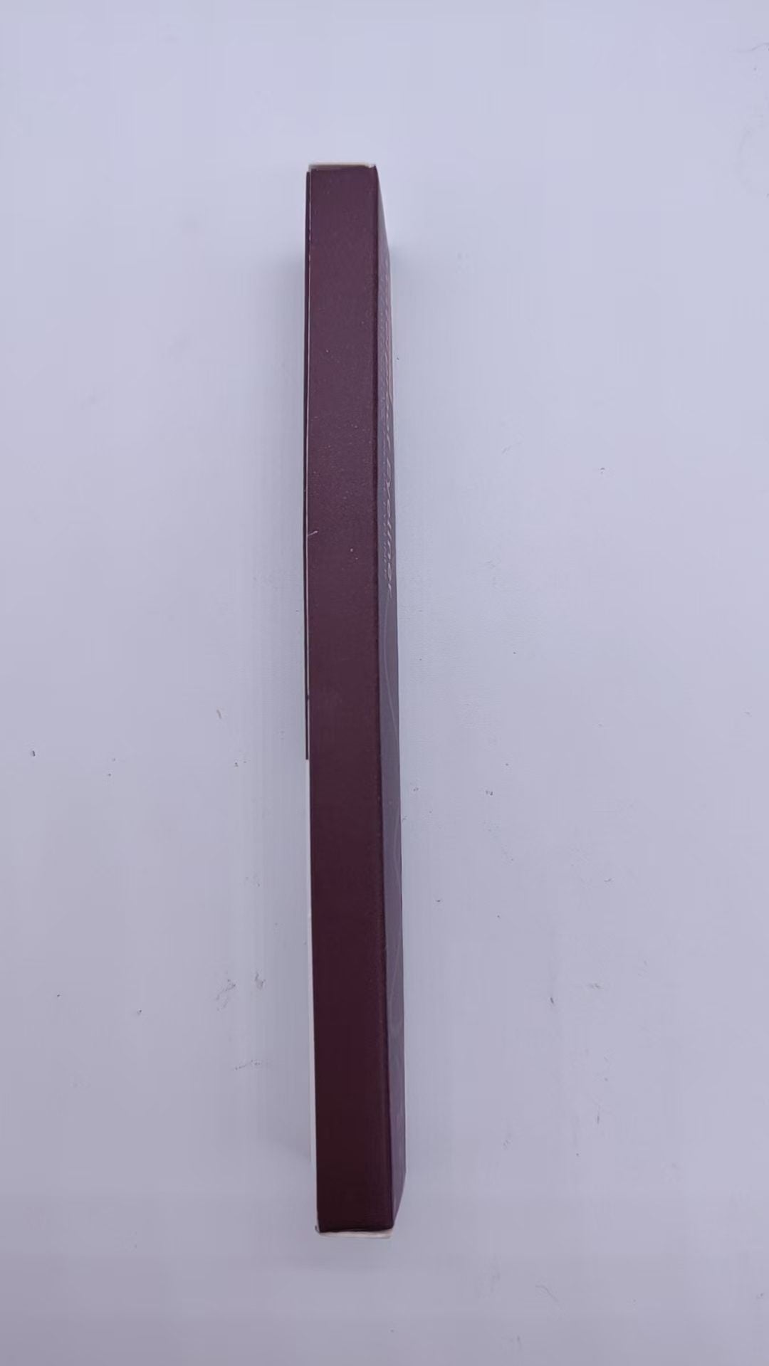 560639661