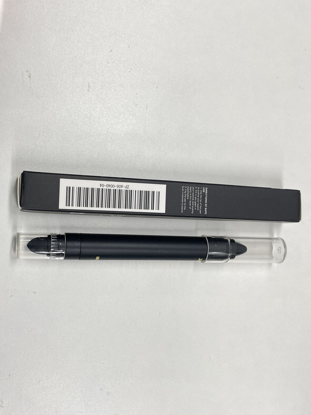560588481